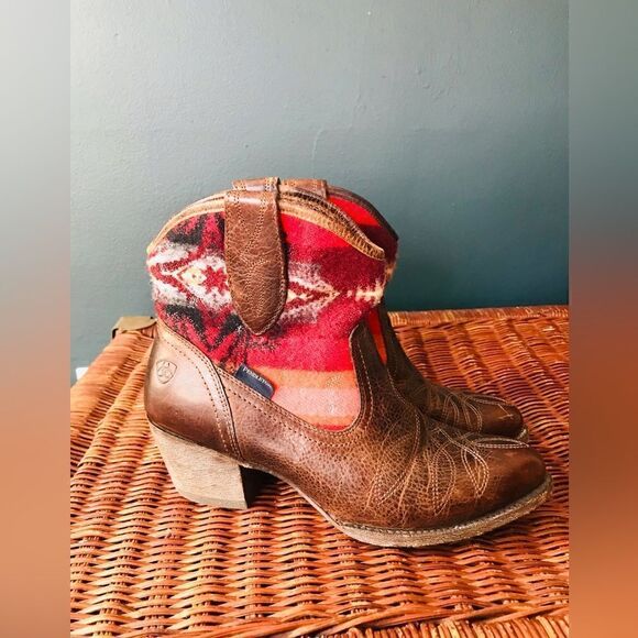 Ariat | Pendleton collab | women’s Meadow Boot - Women's size 8 - Picture 6 of 11